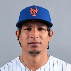 Adbert Alzolay