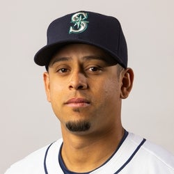 Leo Rivas headshot