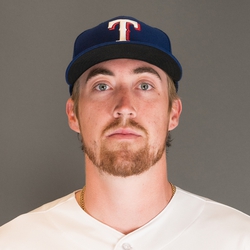 Daniel Robert headshot