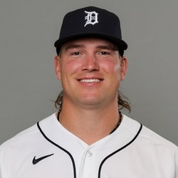 Tyler Holton