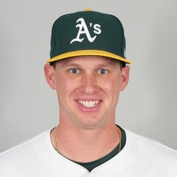 Logan Davidson headshot