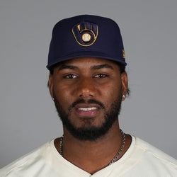 Elvis Peguero headshot