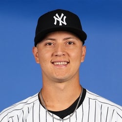 Rafael Flores headshot