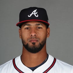 Rolddy Munoz headshot