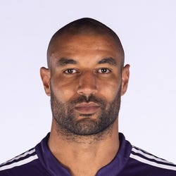 Tesho Akindele