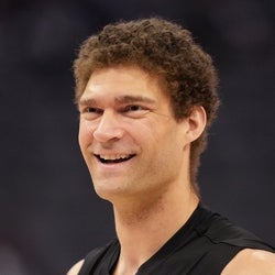 Brook Lopez headshot