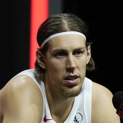 Kelly Olynyk headshot