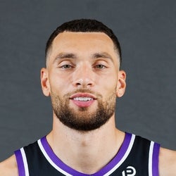 Zach LaVine headshot