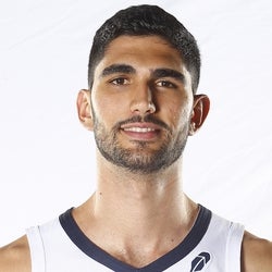 Santi Aldama headshot