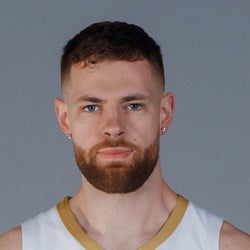 Hunter Dickinson headshot