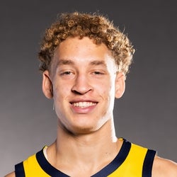 Taelon Peter