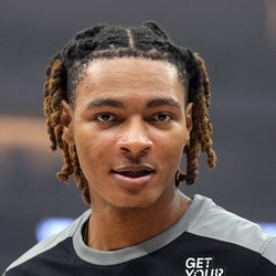 Noah Clowney headshot