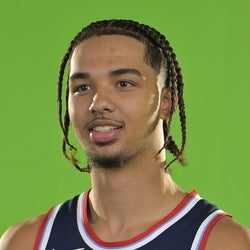 Trentyn Flowers headshot