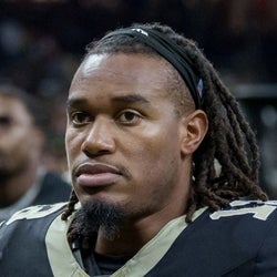 Velus Jones headshot