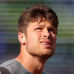 Cade Otton headshot