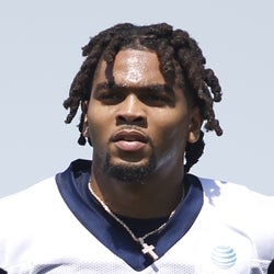 Malik Davis headshot