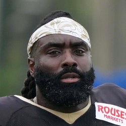 Demario Davis headshot