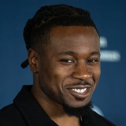 Chidobe Awuzie headshot