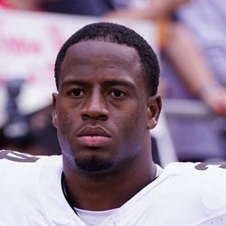 Nick Chubb headshot