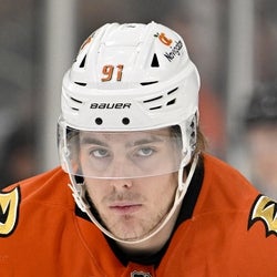 Leo Carlsson headshot