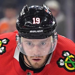Jonathan Toews headshot