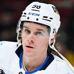 Erik Haula headshot