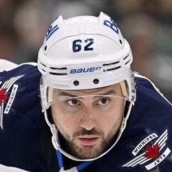 Nino Niederreiter headshot