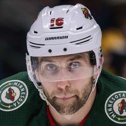 NHL free agency: Penguins lose Jason Zucker as popular winger signs with  Coyotes