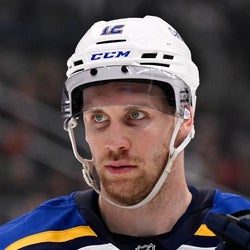 Radek Faksa headshot