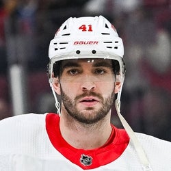 Shayne Gostisbehere headshot