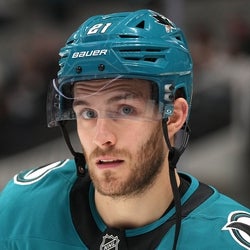 Alexander Wennberg headshot