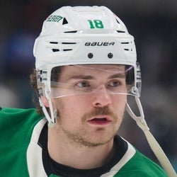 Sam Steel headshot